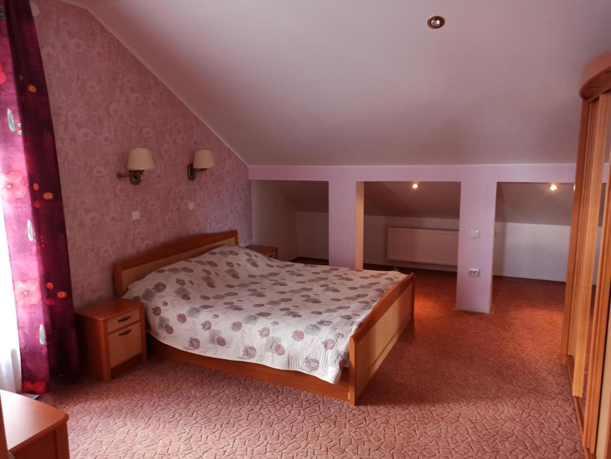 Central Hotel Narwa Zewnętrze zdjęcie