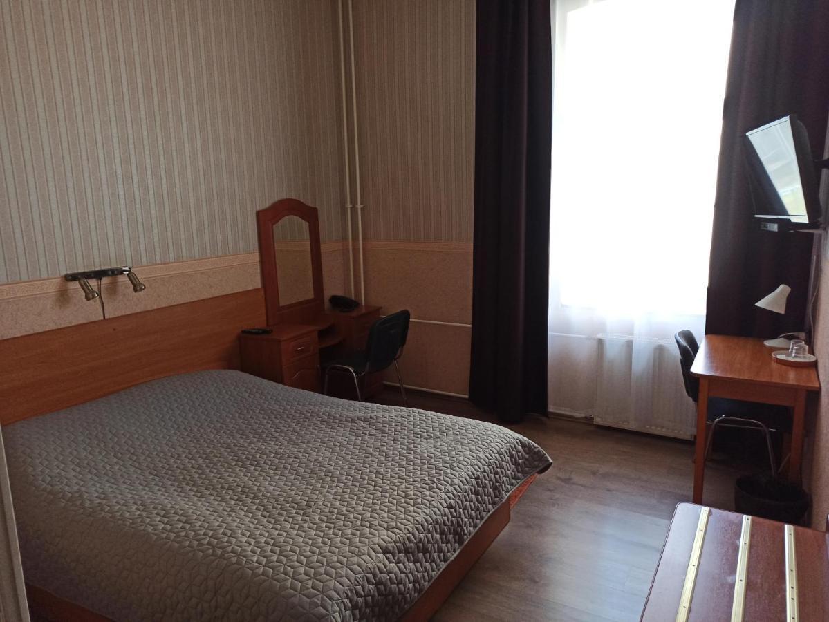 Central Hotel Narwa Zewnętrze zdjęcie