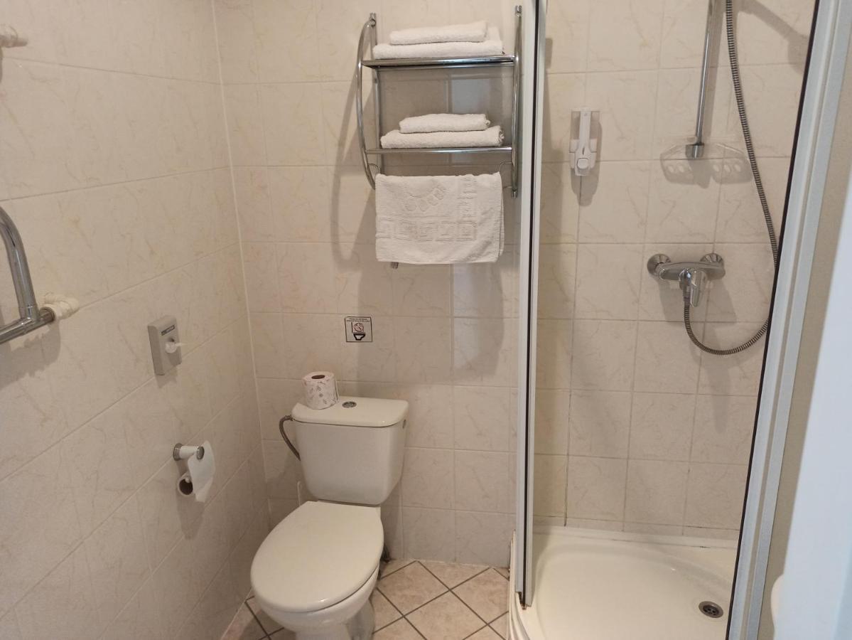 Central Hotel Narwa Zewnętrze zdjęcie