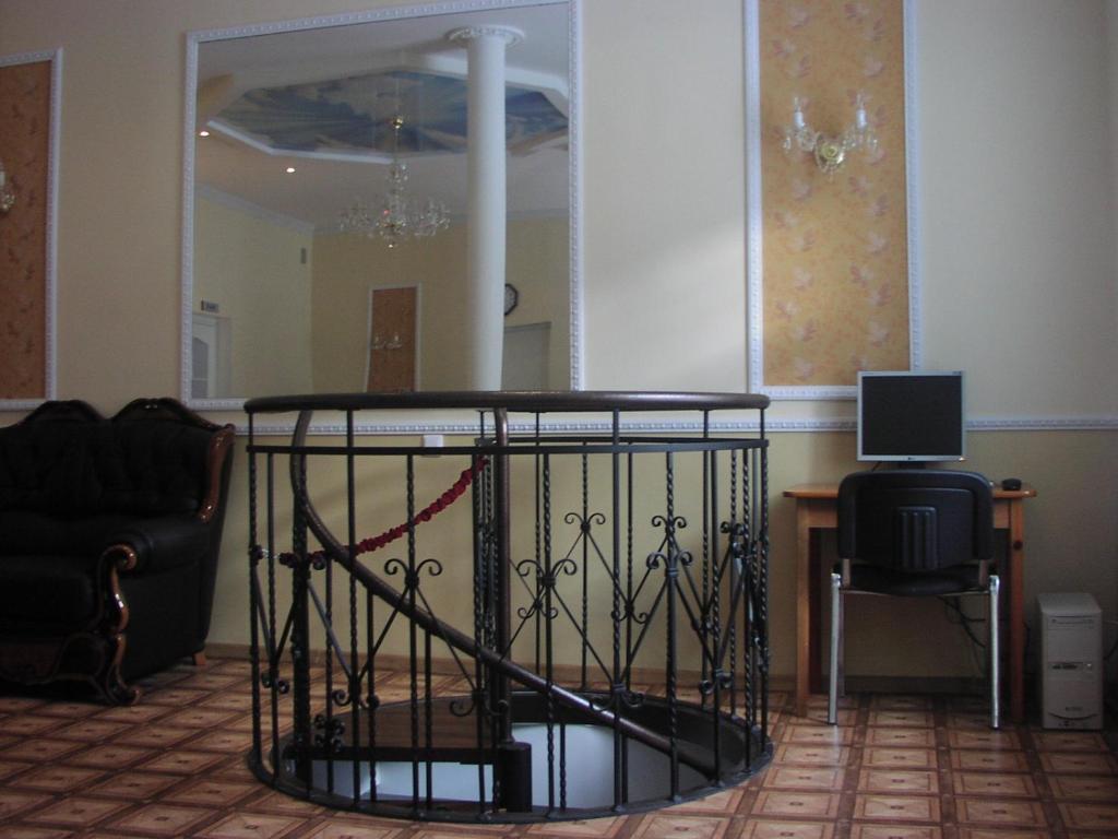Central Hotel Narwa Zewnętrze zdjęcie
